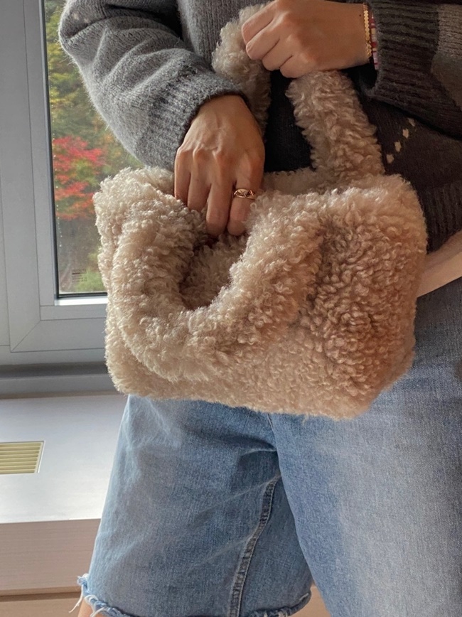 스퀘어 뽀글이 양털 퍼 버킷 토트백 캐쥬얼 여자손가방 - 상세 이미지 3