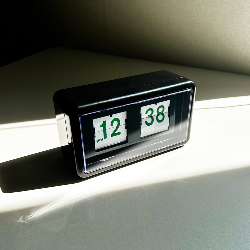 오르미 레트로 마운틴 플립 시계 인테리어 탁상시계 벽걸이시계