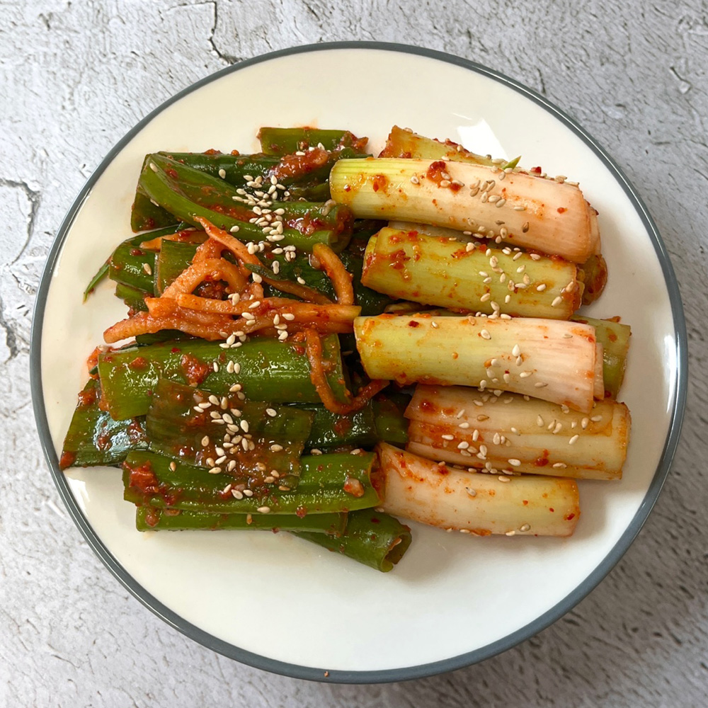 [통대파김치 1kg] 통통하게 숙성된 아삭한 맛 / 밥상이 달라지는 별미 김치 - 상세 이미지 5