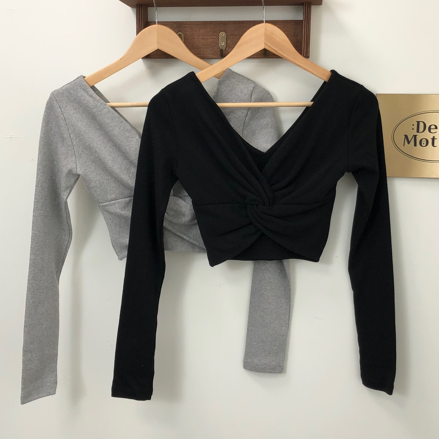 [스판굿 국내제작✨] 만삭사진 꼬임 크롭티 만삭촬영 주수사진 요가복 코튼 스판 심플 임산부 임부복 만삭티셔츠 상세 이미지 24