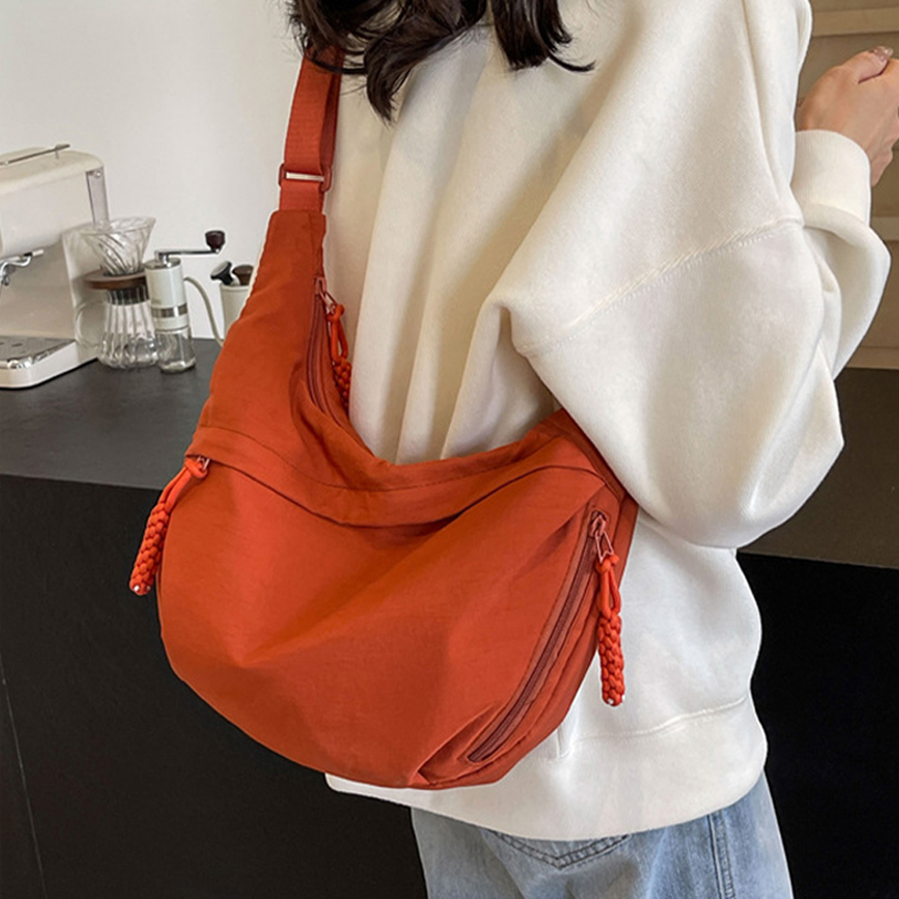 여성 나일론 여행용 크로스백 반달 크로와상백 해외 여행 슬링백 가방