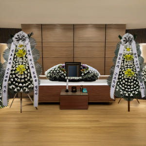 축하화환 근조화환 개업식 결혼식 장례식 리본문구 선물 전국꽃배달서비스 부... 솔직 후기 | 실사용자 리뷰 분석 - 상품 이미지 3