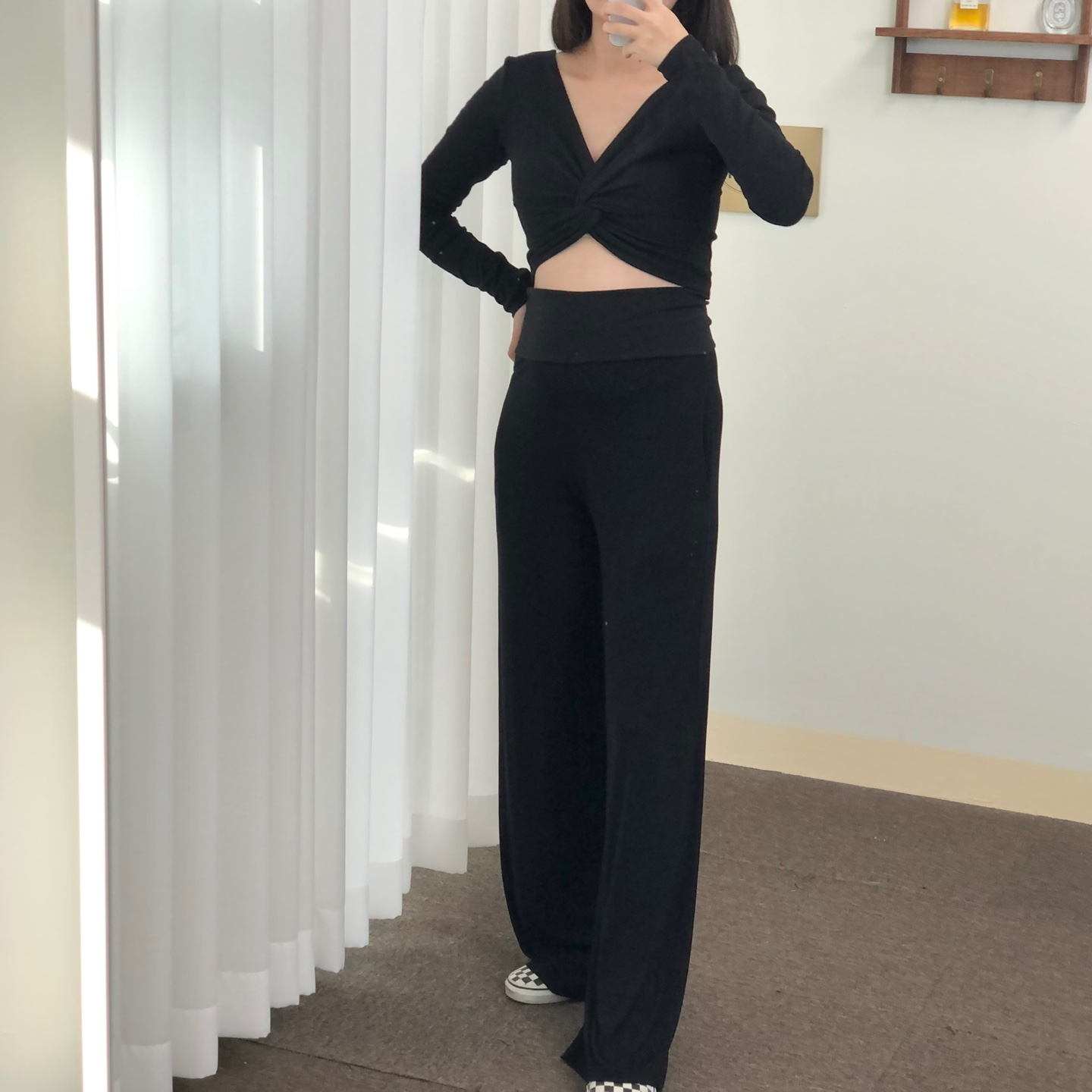 [스판굿 국내제작✨] 만삭사진 꼬임 크롭티 만삭촬영 주수사진 요가복 코튼 스판 심플 임산부 임부복 만삭티셔츠 상세 이미지 11