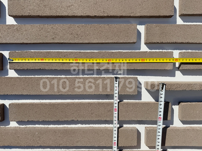 케이 모노타일 국내생산 490x53x19T 브라운 / 하다건재 와이드 롱브릭타일