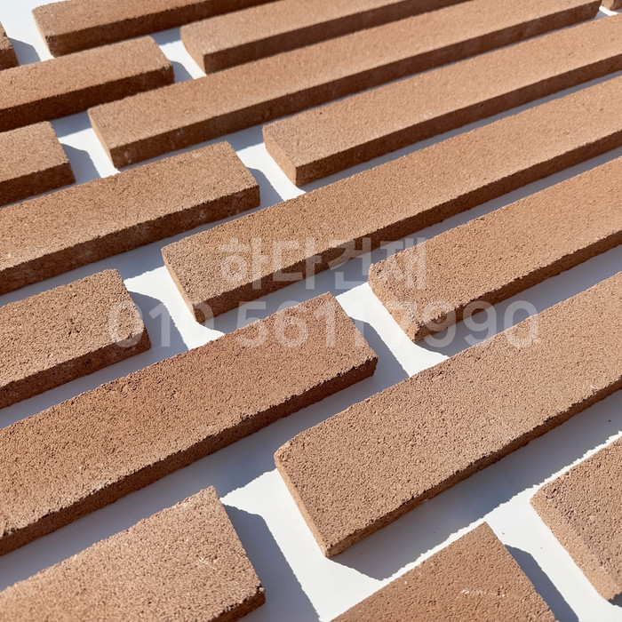 케이 모노타일 국내생산 490x53x19T 카라멜브라운 / 하다건재 와이드 롱브릭타일