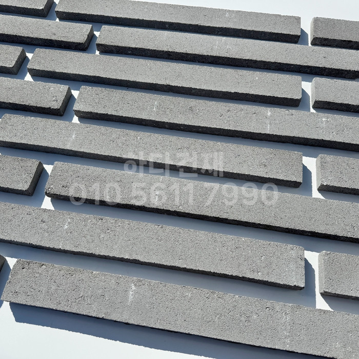 케이 모노타일 국내생산 490x53x19T 실버 / 하다건재 와이드 롱브릭타일