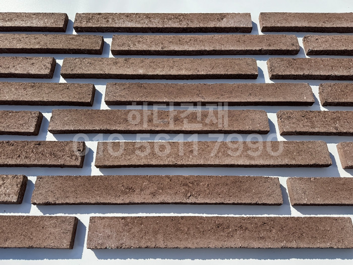 케이 모노타일 국내생산 490x53x19T 다크코코아 / 하다건재 와이드 롱브릭타일