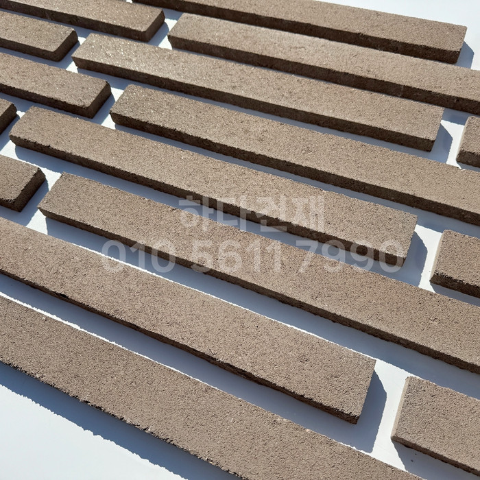 케이 모노타일 국내생산 490x53x19T 브라운 / 하다건재 와이드 롱브릭타일