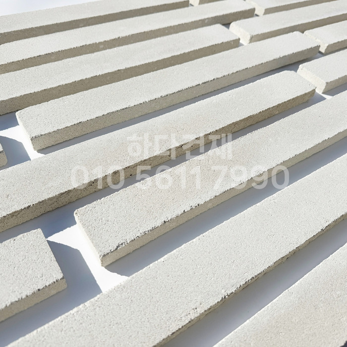 케이 모노타일 국내생산 490x53x19T 화이트 / 하다건재 와이드 롱브릭타일