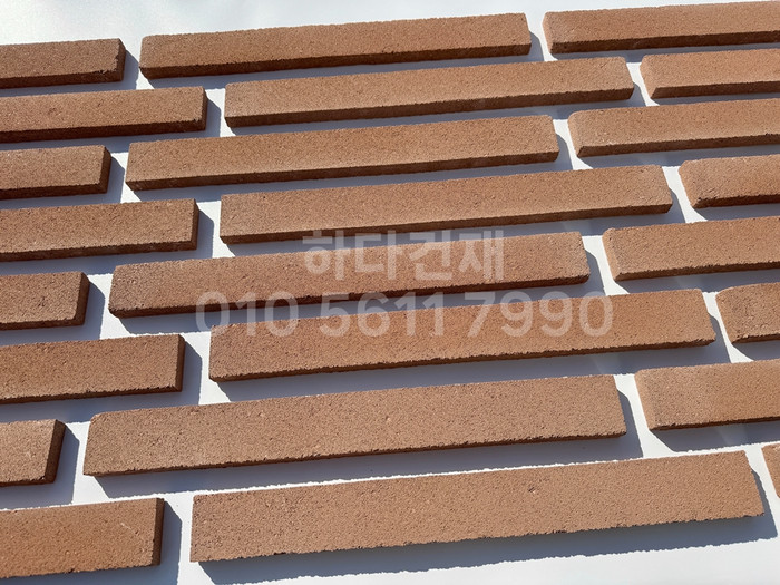 케이 모노타일 국내생산 490x53x19T 카라멜브라운 / 하다건재 와이드 롱브릭타일