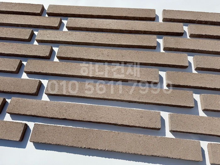 케이 모노타일 국내생산 490x53x19T 브라운 / 하다건재 와이드 롱브릭타일