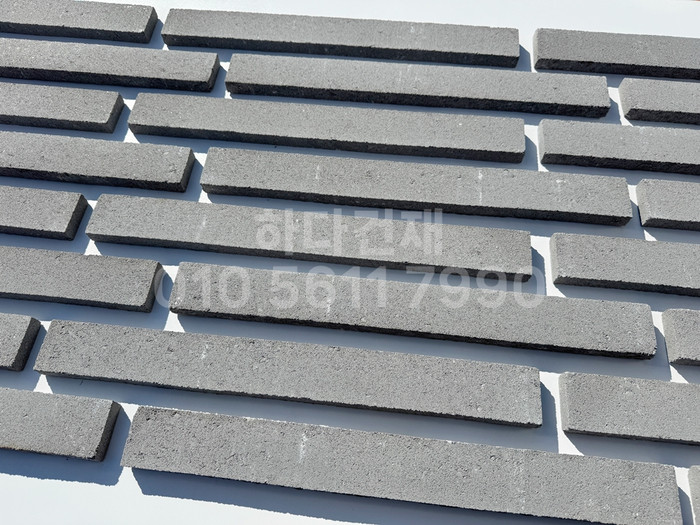 케이 모노타일 국내생산 490x53x19T 실버 / 하다건재 와이드 롱브릭타일