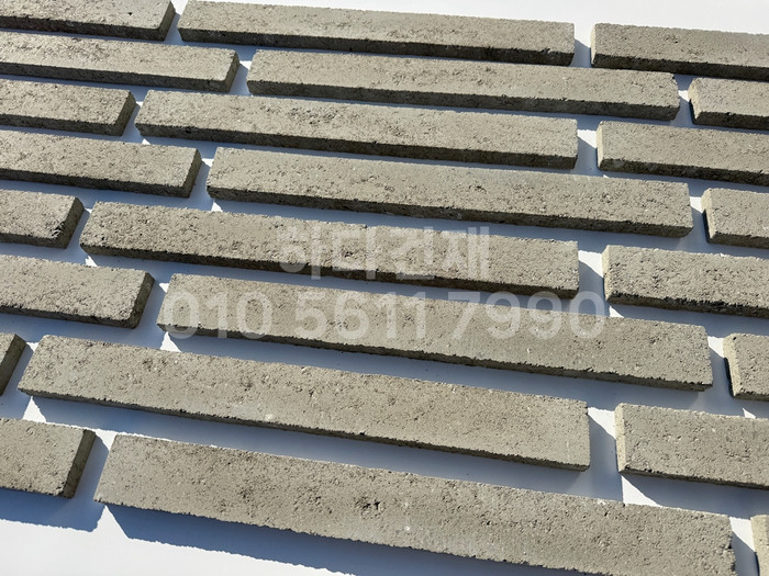 케이 모노타일 국내생산 490x53x19T 시멘트그레이 / 하다건재 와이드 롱브릭타일