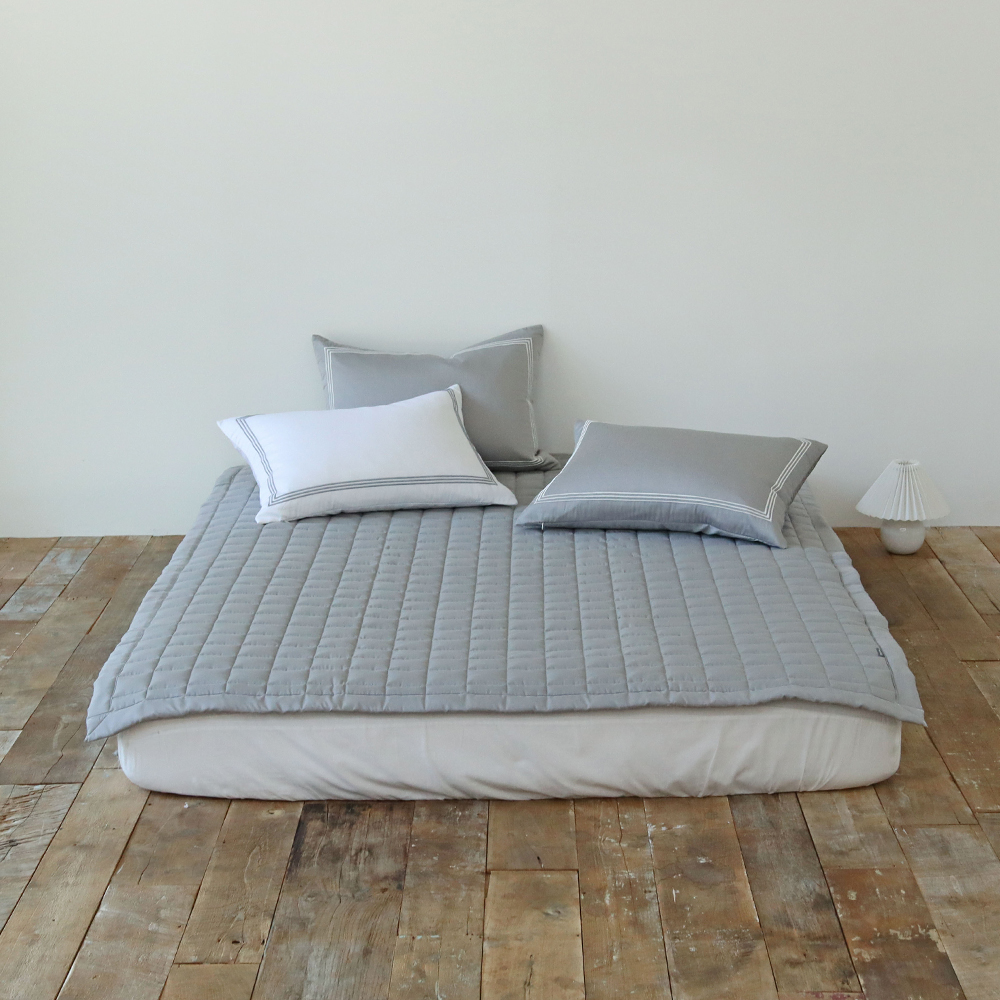 시몬 호텔침구 고밀도 60수 새틴 순면 미끄럼방지 고정밴드 국산 사계절 침대패드 Q