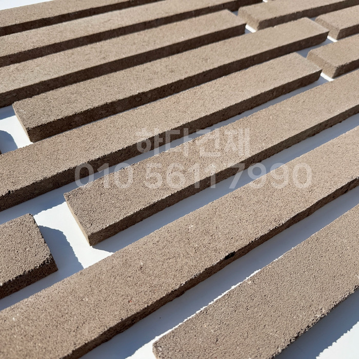 케이 모노타일 국내생산 490x53x19T 브라운 / 하다건재 와이드 롱브릭타일