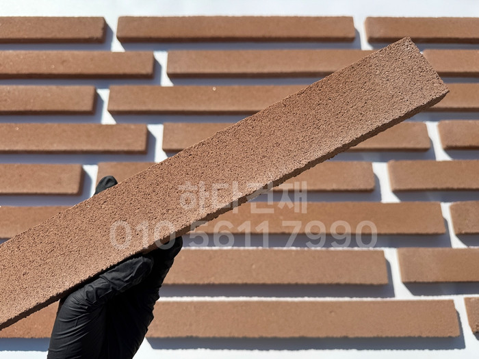 케이 모노타일 국내생산 490x53x19T 카라멜브라운 / 하다건재 와이드 롱브릭타일