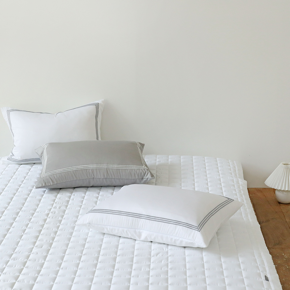 시몬 호텔침구 고밀도 60수 새틴 순면 미끄럼방지 고정밴드 국산 사계절 침대패드 Q