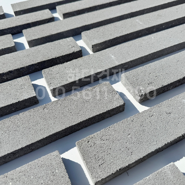 케이 모노타일 국내생산 490x53x19T 실버 / 하다건재 와이드 롱브릭타일