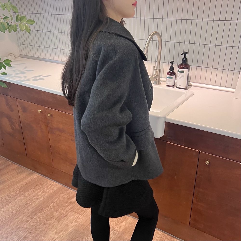 [✨예쁨보장] 더퀸즈 핸드메이드 숏코트 울코트 떡볶이코트 2color (겨울코트/출근룩/하객룩/연말룩) 상세 이미지 29