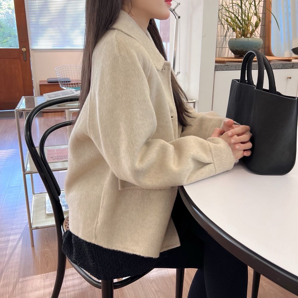 [✨예쁨보장] 더퀸즈 핸드메이드 숏코트 울코트 떡볶이코트 2color (겨울코트/출근룩/하객룩/연말룩) 상세 이미지 9
