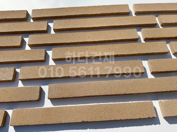 케이 모노타일 국내생산 490x53x19T 베이지 / 하다건재 와이드 롱브릭타일