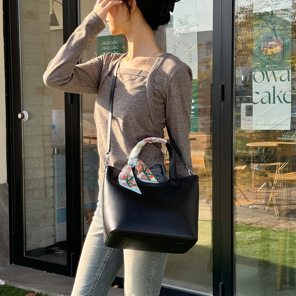 고급 가죽 핸드백 엄마 여친 가방선물 천연 소가죽 심플 깔끔한 토트 크로스백 가방 - 상세 이미지 2