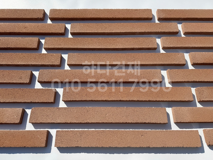 케이 모노타일 국내생산 490x53x19T 카라멜브라운 / 하다건재 와이드 롱브릭타일