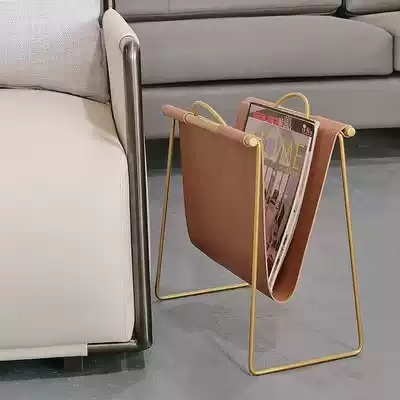 잡지 거치대 거실 소파 침대 옆 매거진 신문 보관 01.브라운골드40x22x39cm - 상품 이미지