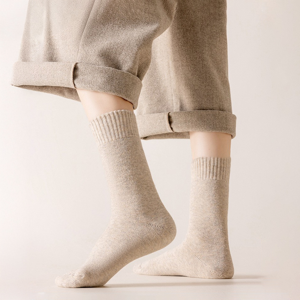 겨울 두꺼운 따뜻한 웜 기모 데일리 크루삭스 무압박 쿠션 수면 기모 양말