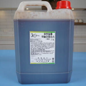 뫼루니식품 모두달콤 마늘간장소스 5KG 간장치킨소스 달달 맛있게 먹은 솔직 후기 - 상품 이미지 1