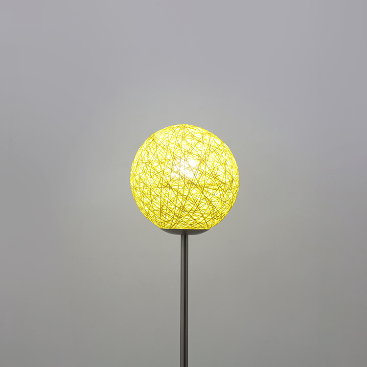 PAUSA 장스탠드 E26 KS2352F + E26 LED 스마트전구 9W 컬러 세트 이미지 7