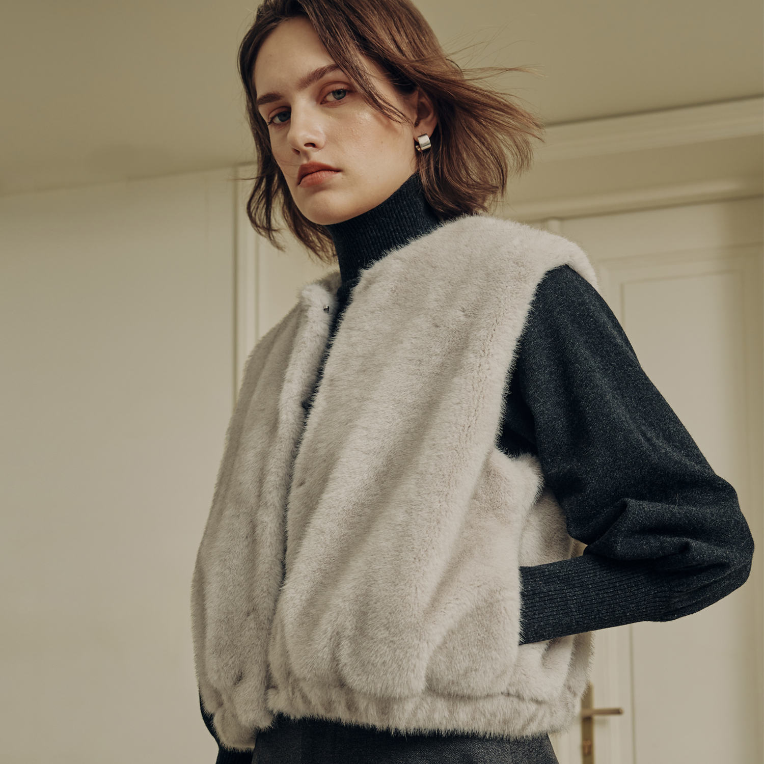 [제로스트릿] 르제로 에코 폭스 퍼 베스트 LeZERO ECO FOX FUR VEST / GRAY - 상세 이미지 3