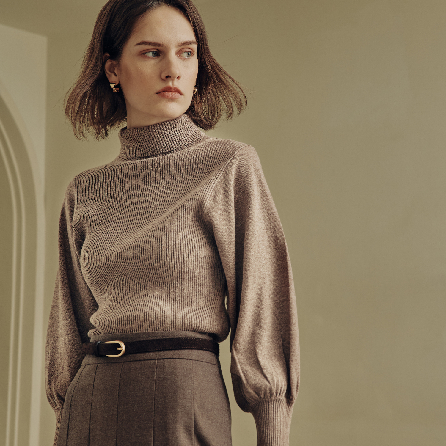 [제로스트릿] 르제로 캐시미어 터틀넥 니트 LeZERO CASHMERE TURTLENECK KNIT/ CAMEL - 상세 이미지 3