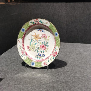액자 받침대 거치대 상장 작품 아크릴 받침 7.5cm 솔직 후기 | 실제 배치 사진 포함 - 상품 이미지 4