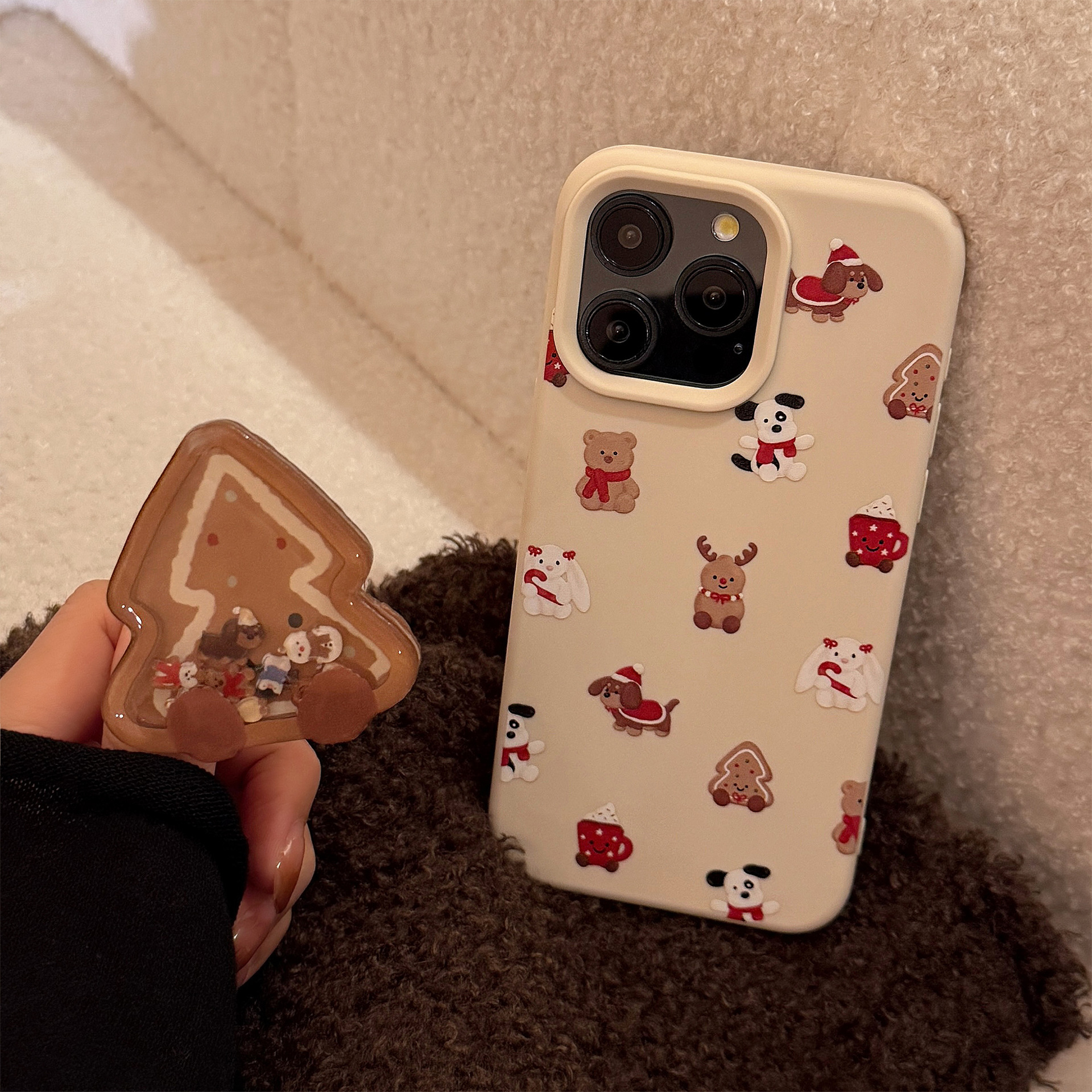 [2Style] 크리스마스트리 쿠키 스마트톡 홀더 스탠드형 아이폰17 iPhone16 아이폰14 15 Pro Max 13 강아지 패턴 휴대폰케이스 - 상세 이미지 4