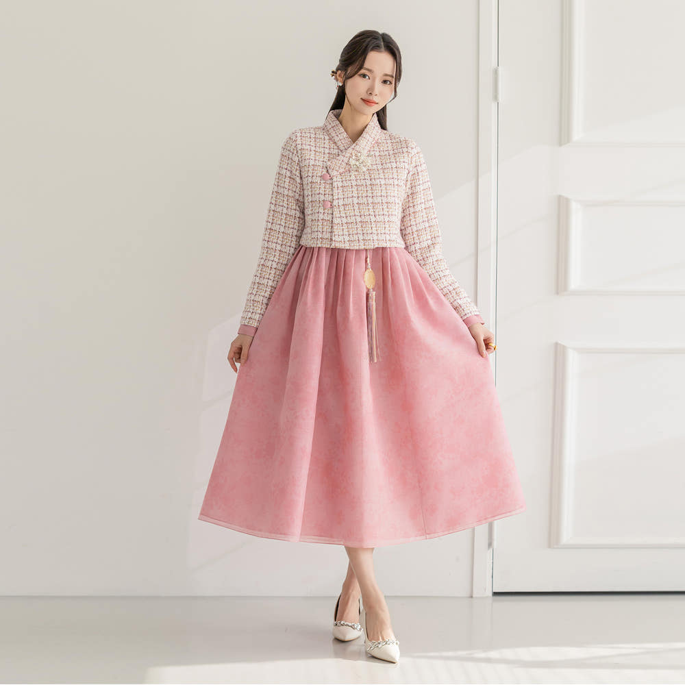 생활한복 착용 컷 2