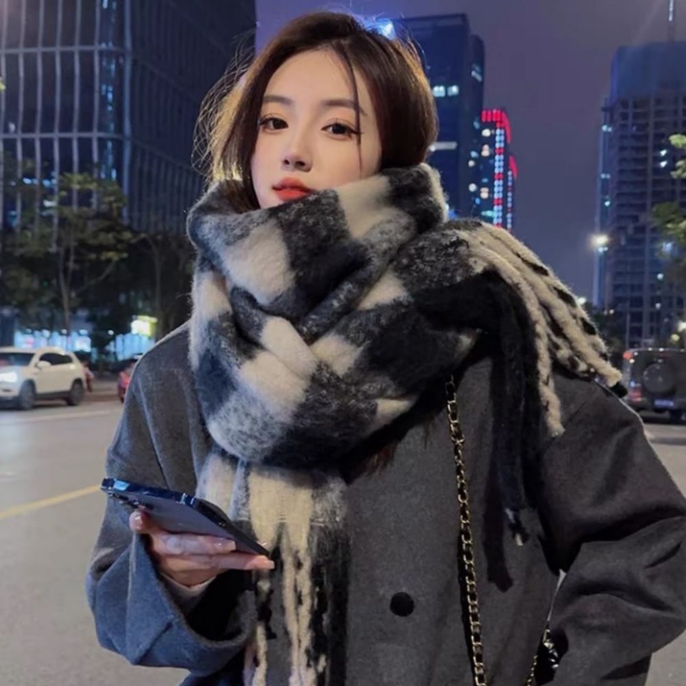 태슬머플러 체크목도리 롱머플러 - 상품 이미지