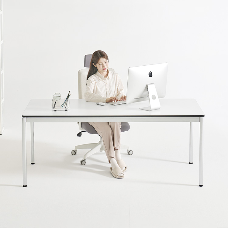 e스마트 코지 데스크 라운드모서리 책상 1200x600 블랙엣지 화이트 프레임 - 상세 이미지 3