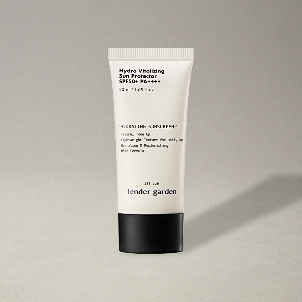텐더가든 하이드로 바이탈라이징 선 프로텍터 50ml SPF50+ / PA++++ 바쿠치올 수분 톤업선크림 윤광 혼합자차 선케어 - 상품 이미지