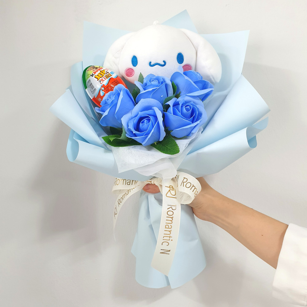 인형꽃다발 산리오 시나모롤 핑크 킨더조이 어린이 졸업 꽃다발 - 상세 이미지 4