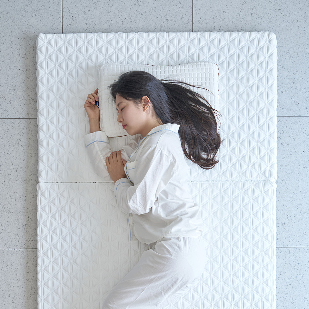 백세쾌면 허리에좋은 3단 접이식 매트리스 단단한 토퍼 침대 바닥 매트 5cm SS