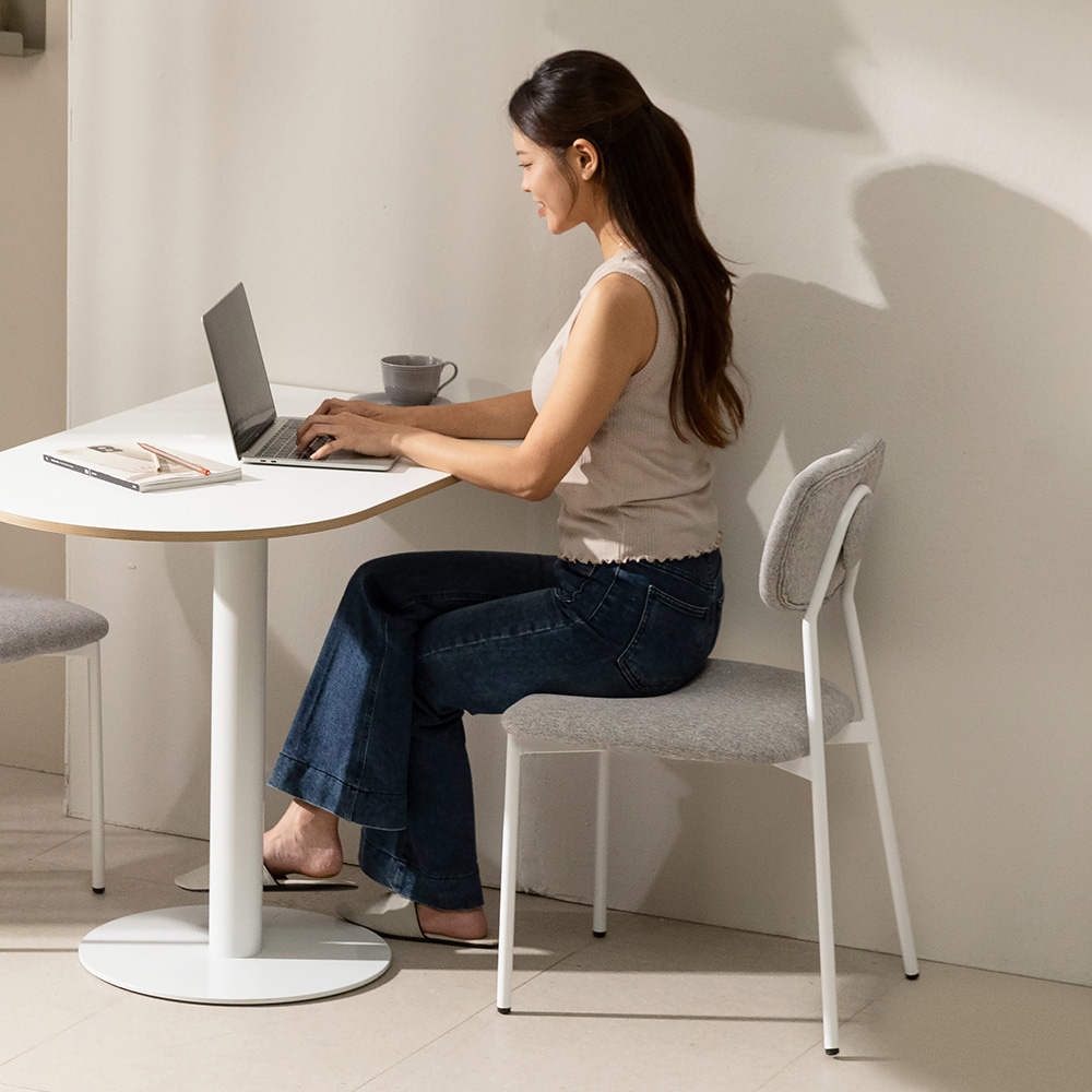 에덴 카페 인테리어 의자 패브릭 식탁의자 1+1