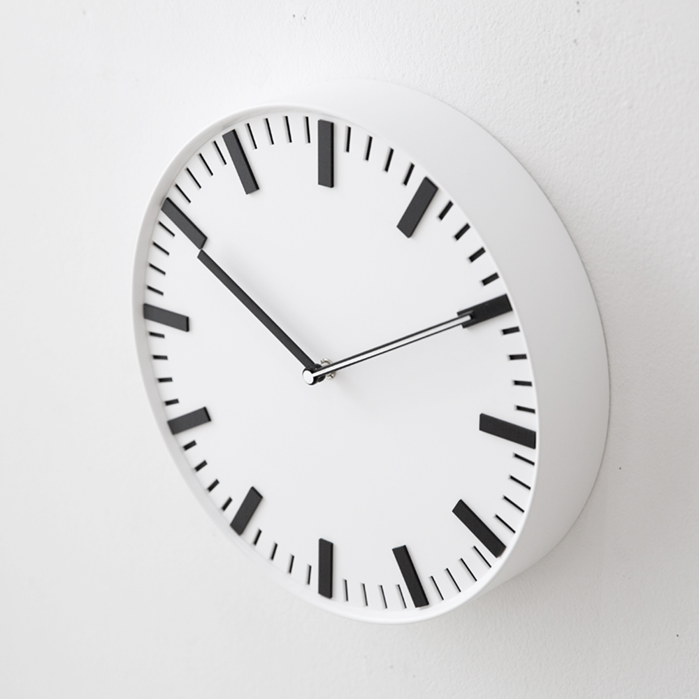 국산 플라이토 무소음 인테리어 벽시계 디자인 모던 거실 벽걸이시계 선물 볼드라인 30cm - 상세 이미지 2