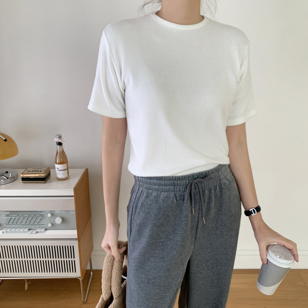 루즈핏 기본 여성 기모 티셔츠 라운드 레이어드 이너티 여자 티셔츠 겨울 반팔티 - 상세 이미지 3