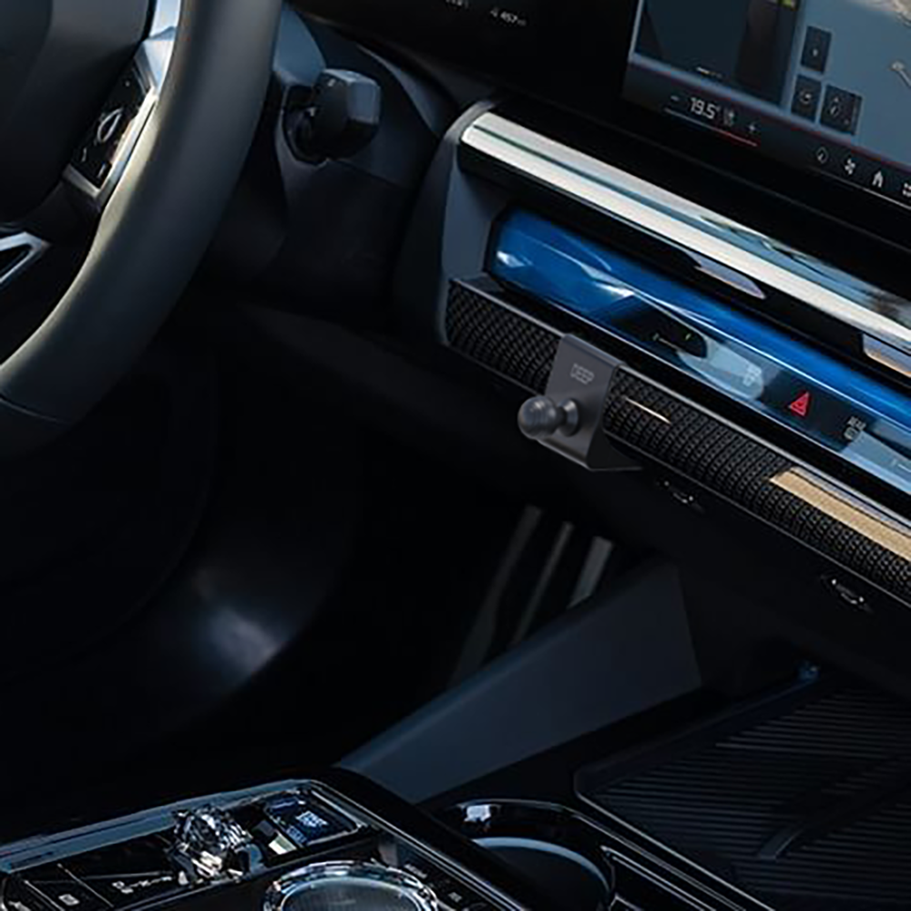 딥마운트 BMW 5시리즈 G60 차량용 휴대폰 무선충전 거치대 장착 마운트 (2024~) / DEEP MOUNT - 상세 이미지 2