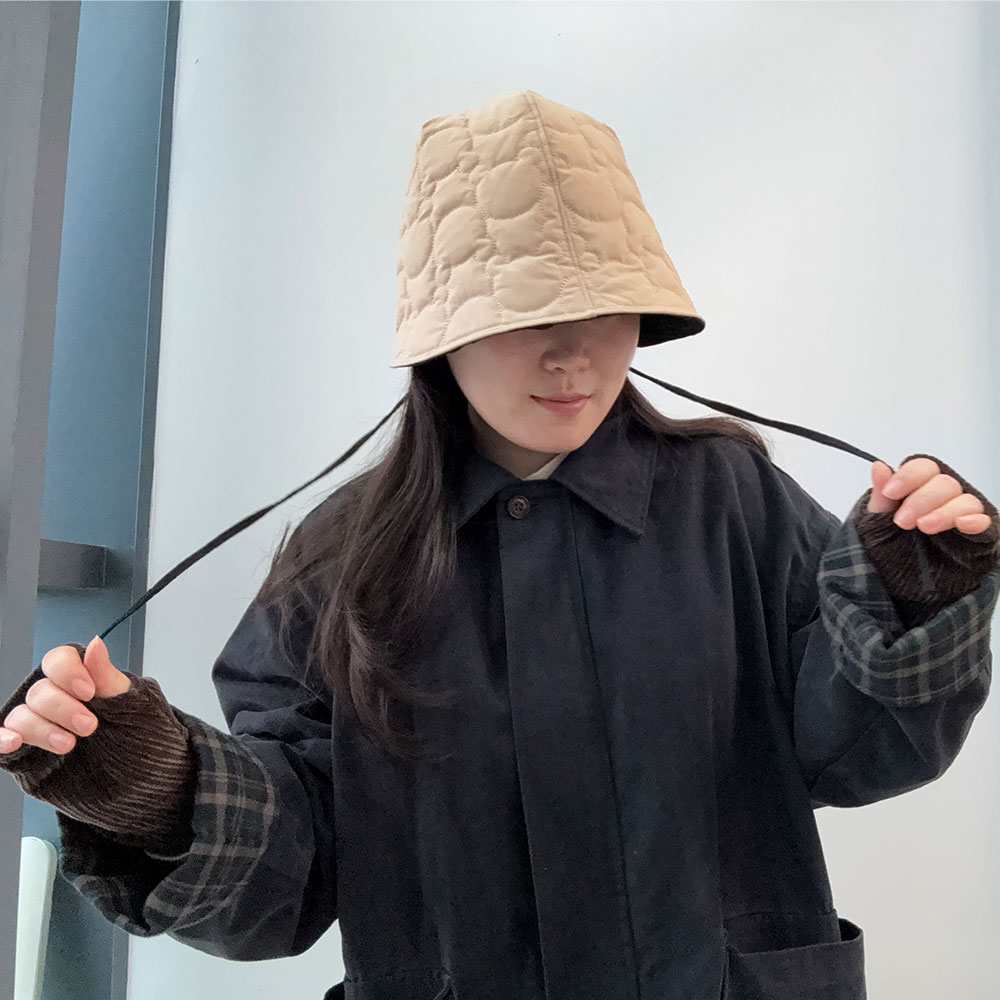 가인 시그니처 양면 누빔 보넷 버킷햇(워머 세트) - 상품 이미지