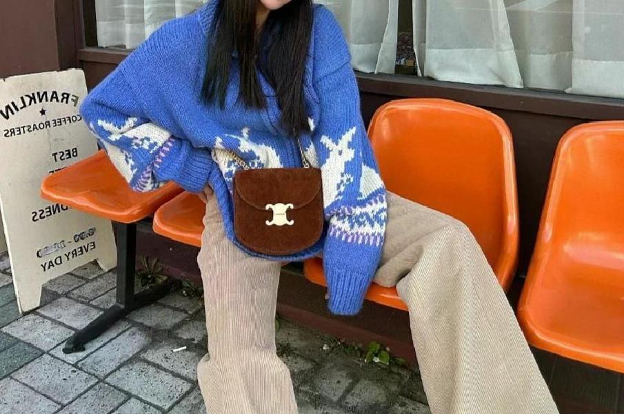 무료반품 겨울 옷깃 지퍼 두꺼운 느슨한 빈티지 토끼 자수 유휴 카디건 스웨터 자켓 여성용 블루 - 상세 이미지 3