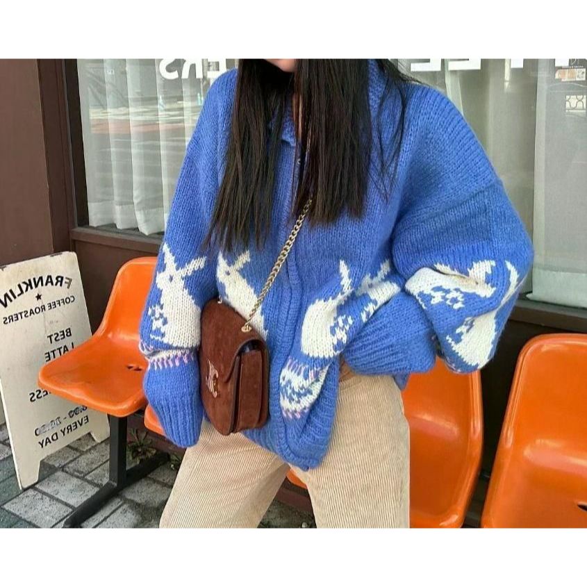 무료반품 겨울 옷깃 지퍼 두꺼운 느슨한 빈티지 토끼 자수 유휴 카디건 스웨터 자켓 여성용 블루 - 상품 이미지