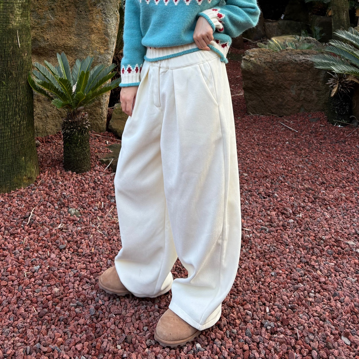 기모 코듀로이 와이드 밴딩 팬츠 - 상세 이미지 4