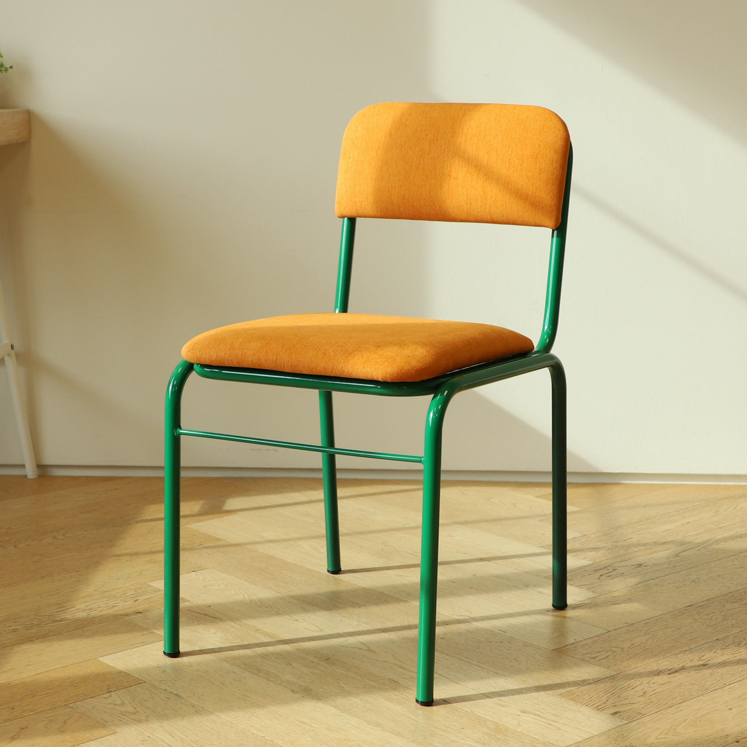 텐더 식탁의자 생활발수 패브릭 기능성 인테리어 철제 디자인 의자